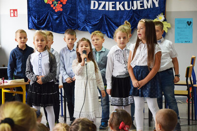 Szkolna Akademia z okazji Dnia Edukacji Narodowej w Dylakach